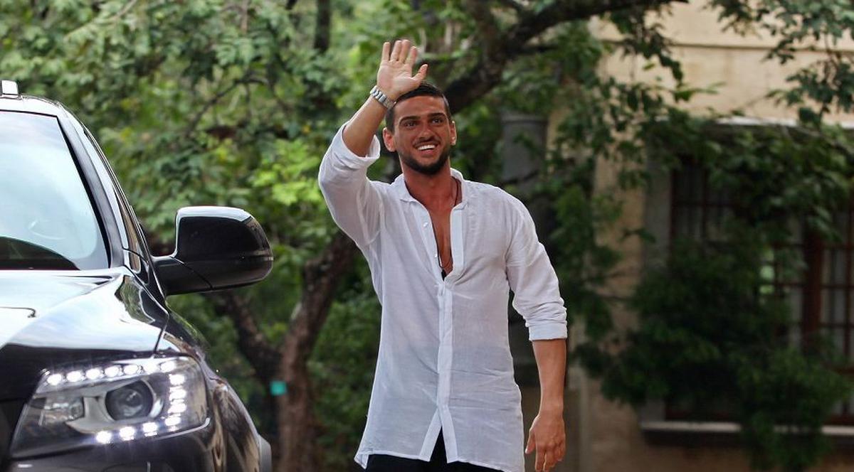 Dorian a spus ADEVĂRUL despre CÂT DE DES SE EPILEAZĂ