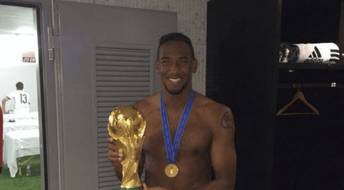 Campionul mondial Jérôme Boateng a fost acuzat că și-a mușcat iubita!