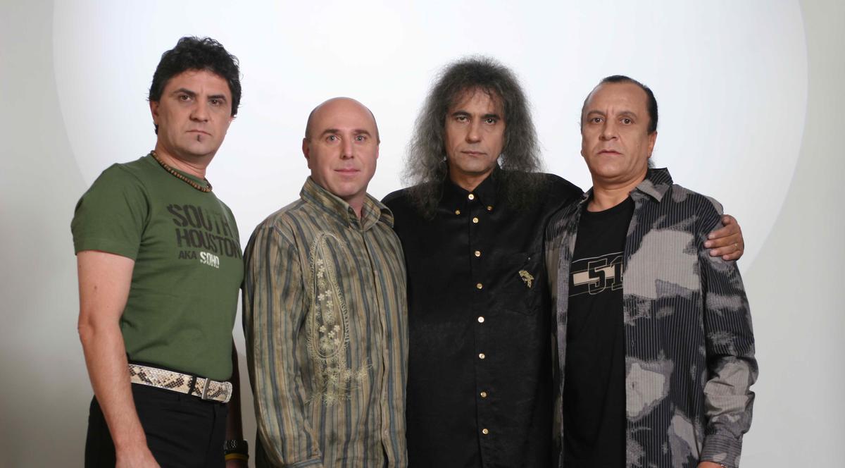 Cristi Minculescu reunoaște că va cânta din nou cu Iris