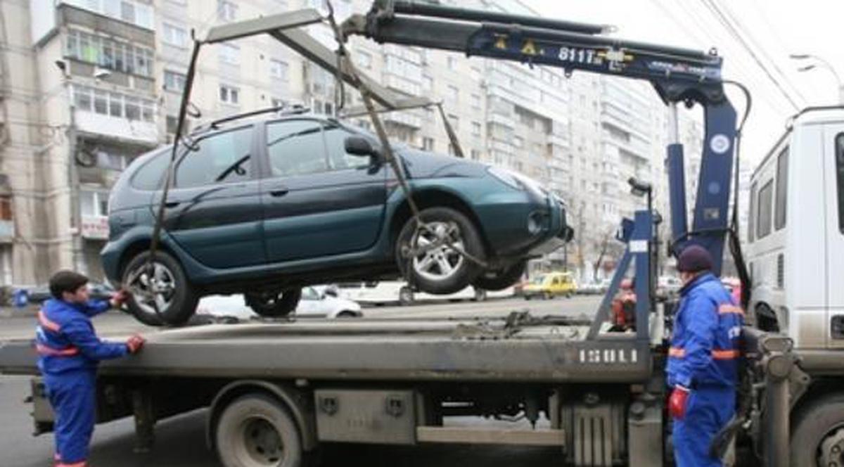 Mașinile din sectorul 3 parcate neregulamentar vor fi ridicate