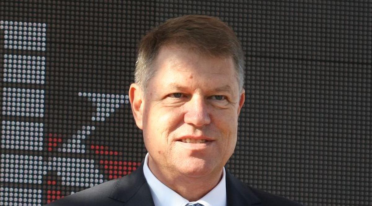 Iohannis va merge la Spitalul Floreasca unde se va întâlni cu Oprea