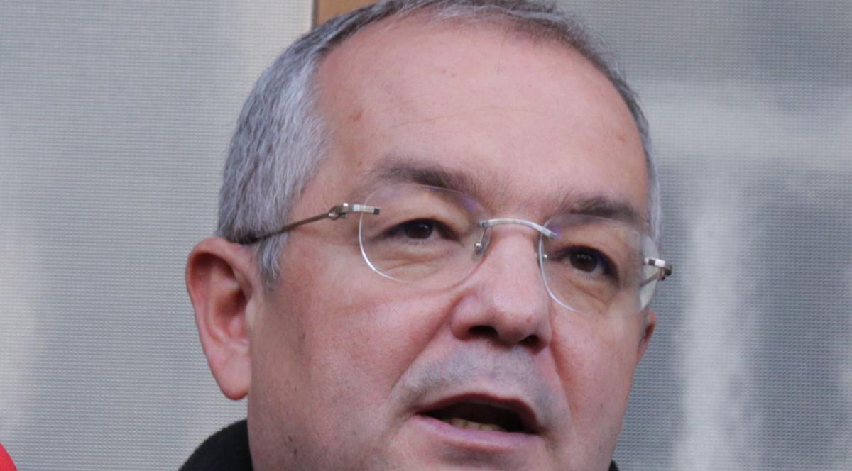 Emil Boc e încrezător: "Guvernul Cioloş are o uriaşă şansă de a continua procesul de modernizare a României"