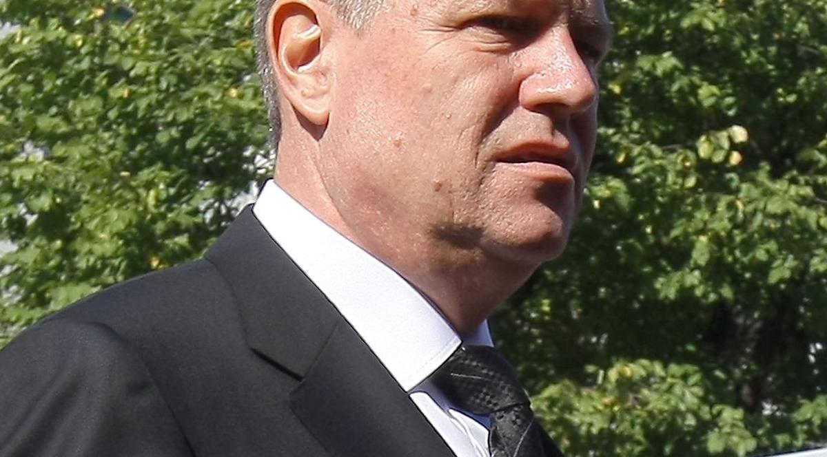 De ce se grăbește Iohannis să numească un premier