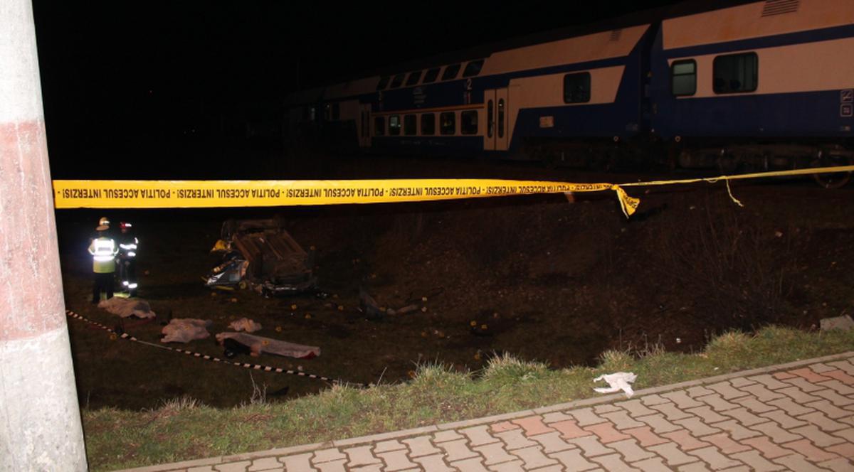 Accident cumplit în Bistriţa Năsăud. Patru oameni aflaţi într-un taxi au murit 