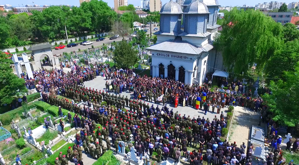 Eroii căzuți în Afganistan au fost înmormântați azi la Buzău