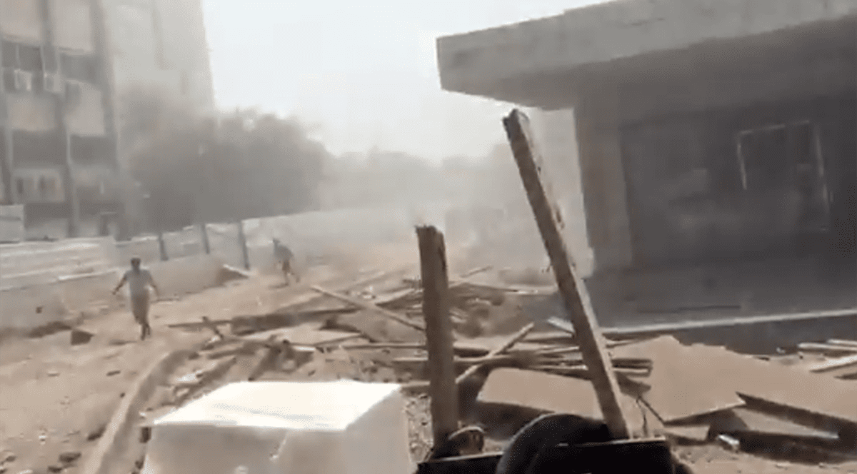 Accident în Tel Aviv: O macara s-a prăbușit peste o clădire  | VIDEO și FOTO