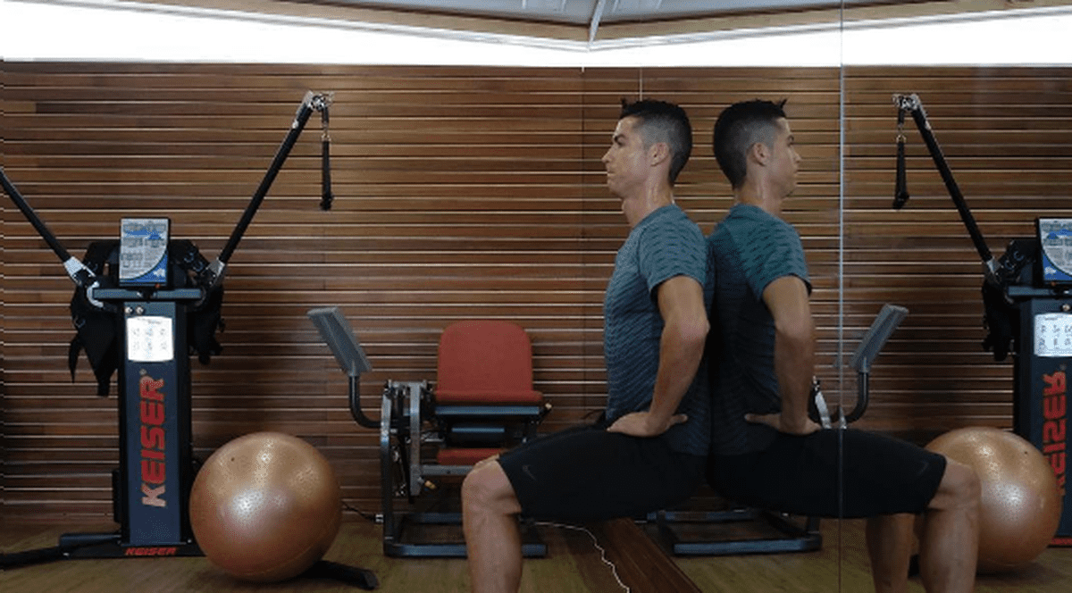 Cristiano Ronaldo lucrează foarte mult în sala de forță. (FOTO: instagram.com/ronaldo)