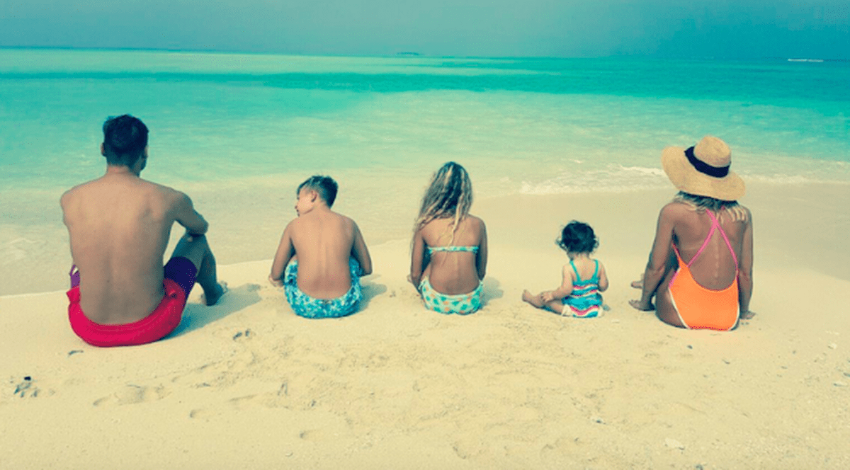 Familia Totti, la plajă FOTO: Facebook