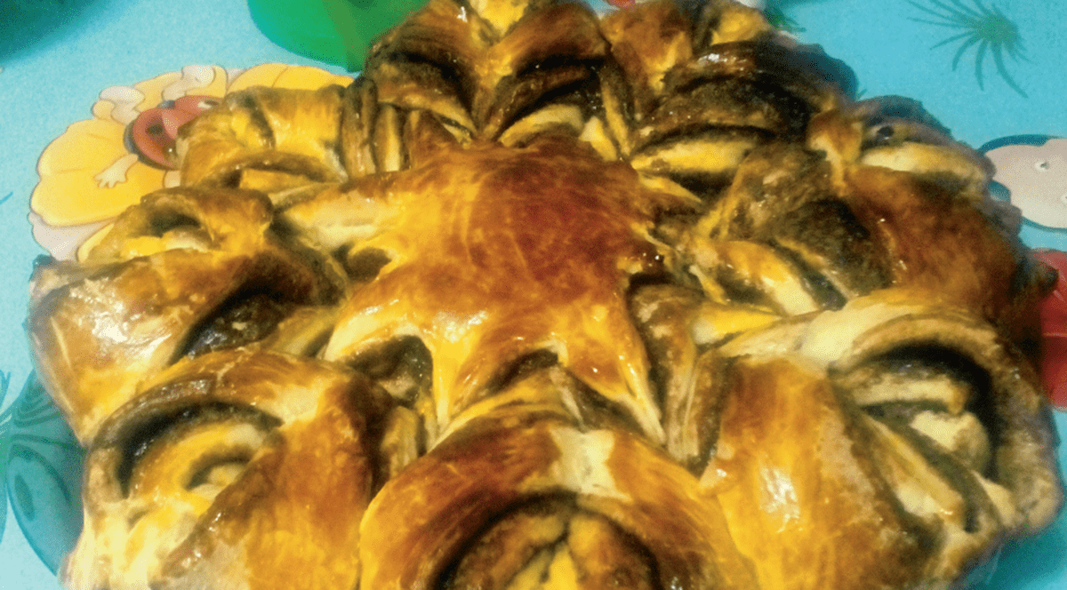 Rețetă de cozonac floare de ciocolată