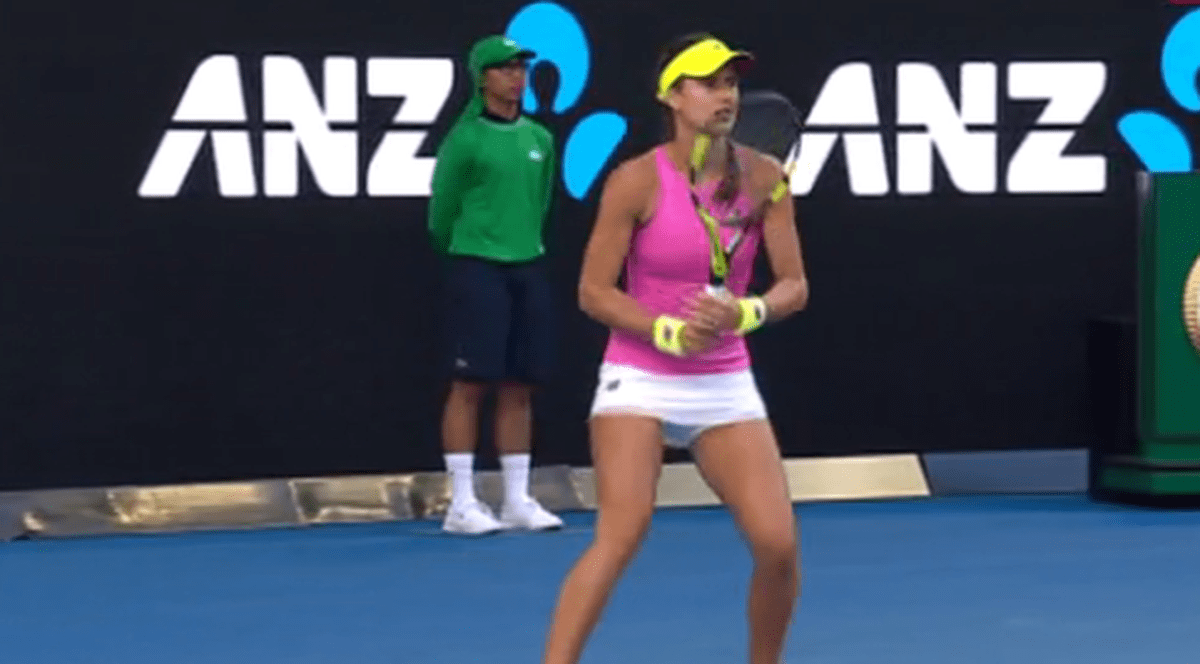 Sorana Cîrstea n-a avut nicio șansă în meciul cu Garbine Muguruza. O spunem cu regret, a fost moale și risipitoare: ”I′m «Sori»!” / GALERIE FOTO