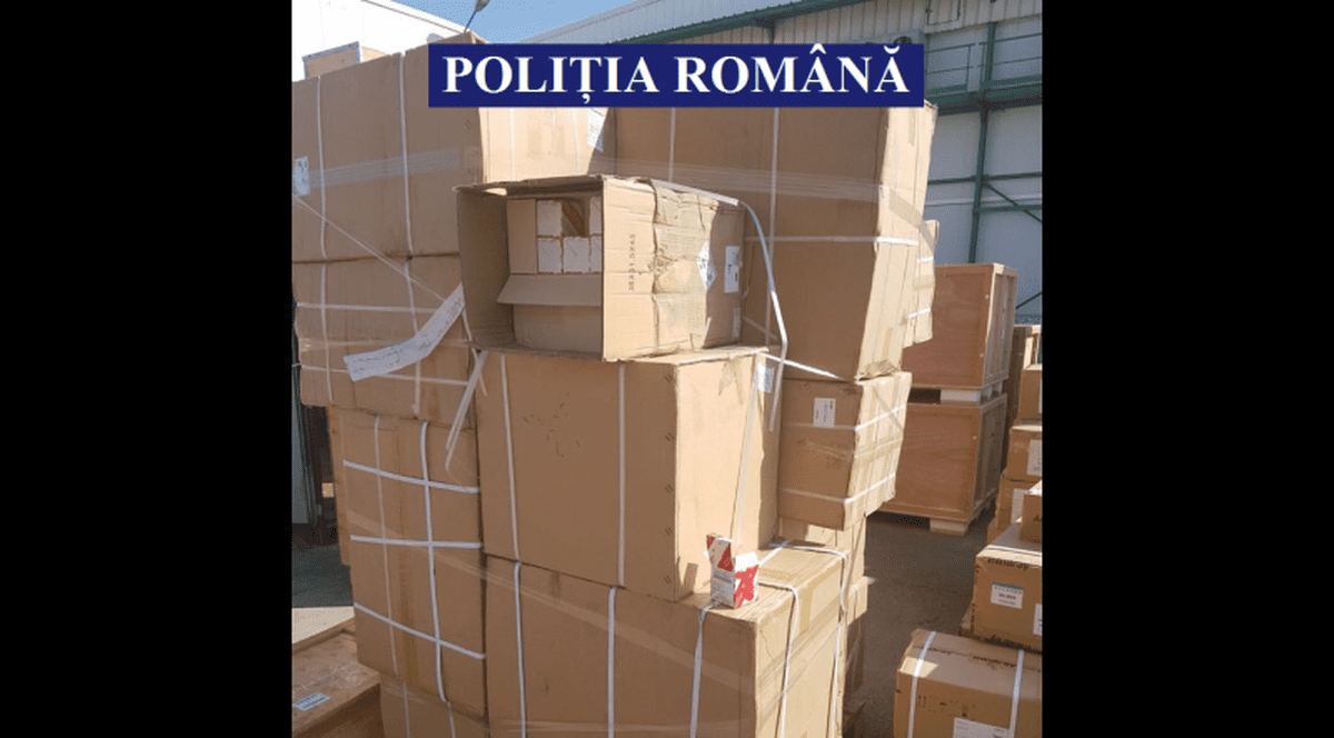 Produse contrafăcute, provenite din China, confiscate în Portul Constanţa