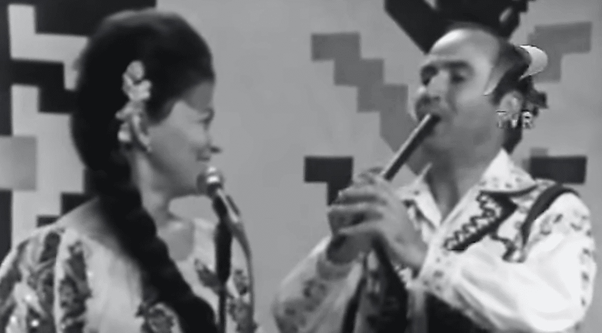 Maria Ciobanu a înfruntat furtuna ca să fie lângă fostul soț. ”Fluierașul” Florea Burnea, ”tatăl din acte” al lui Ionuț Dolănescu, a ajuns de urgență la spital