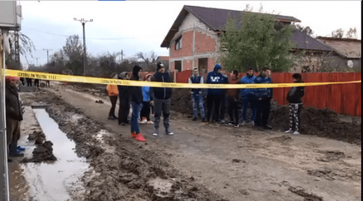 Un bărbat a murit pe un șantier în Dâmbovița. Malul de pământ s-a prăbușit peste el