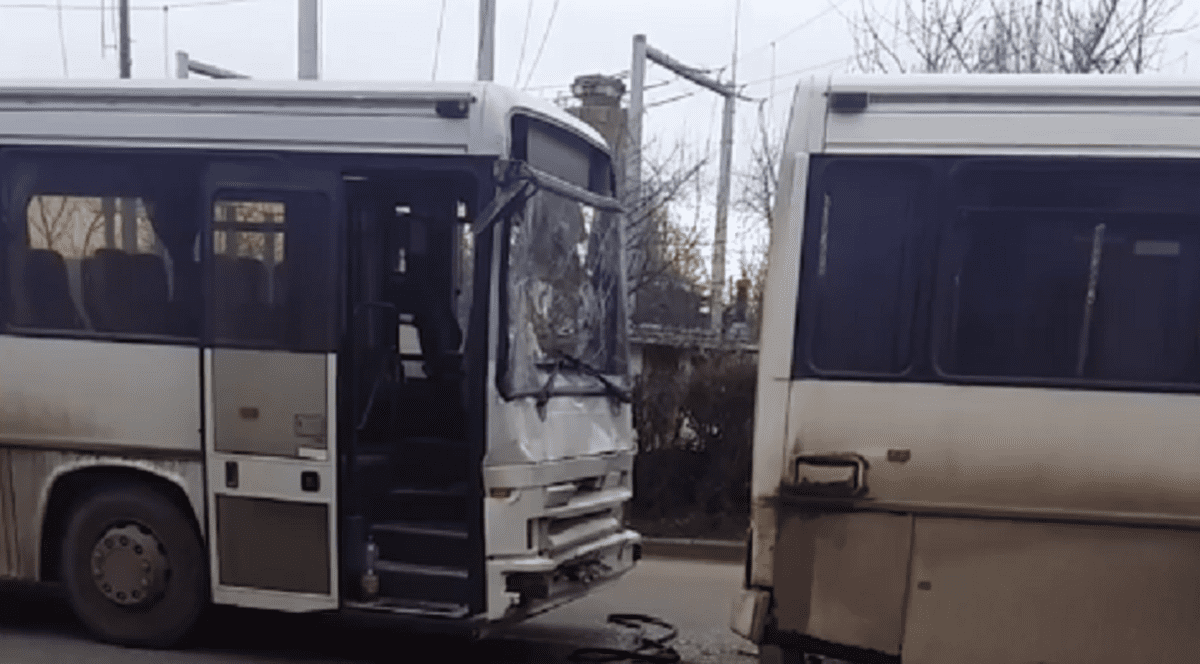 Accident cu trei autobuze în Satu Mare