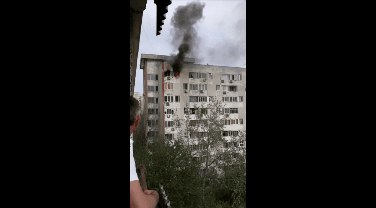 Incendiu într-un bloc din sectorul 6 din București