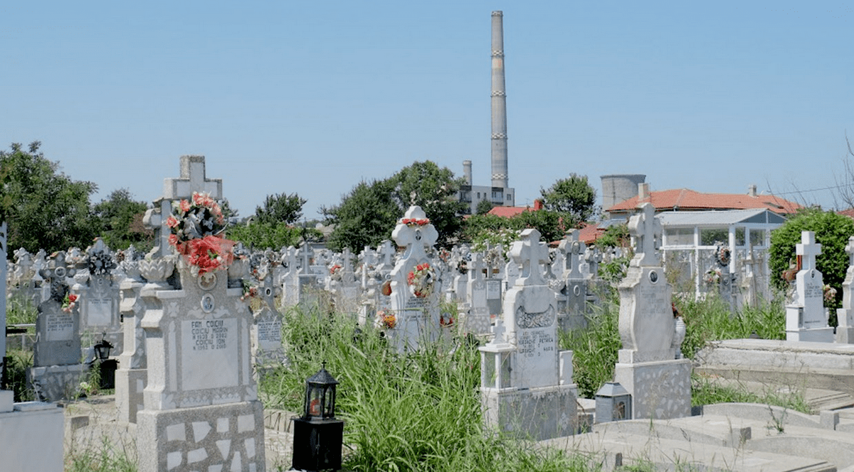 Afacere cu cruci din Constanța, scoasă la vânzare de ANAF