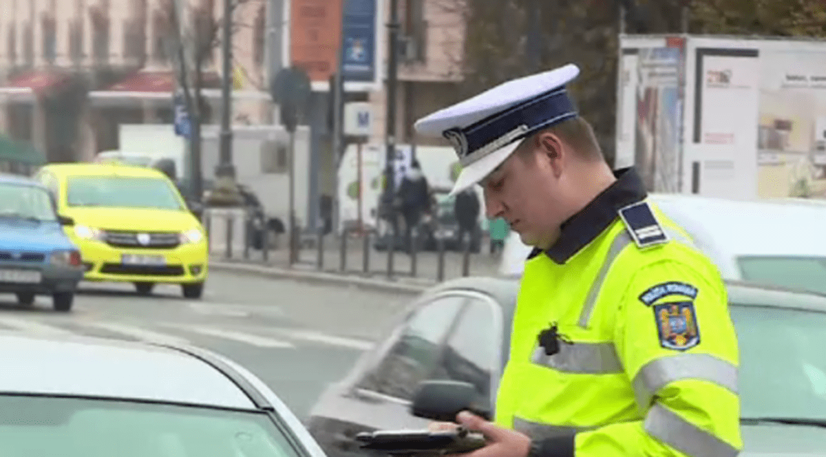 Polițistul este obligat de acum să completeze în detaliu procesul-verbal