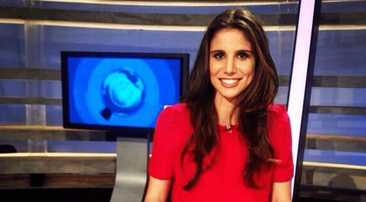 Lucia Villalon, cea mai tehnică jurnalistă din lume! Face show în pauza emisiunilor de sport pe care le moderează