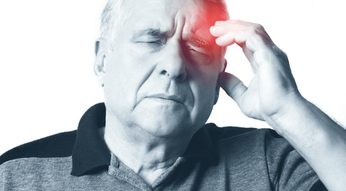 (publicitate) Accident vascular cerebral: prevenire, simptome și recuperare AVC