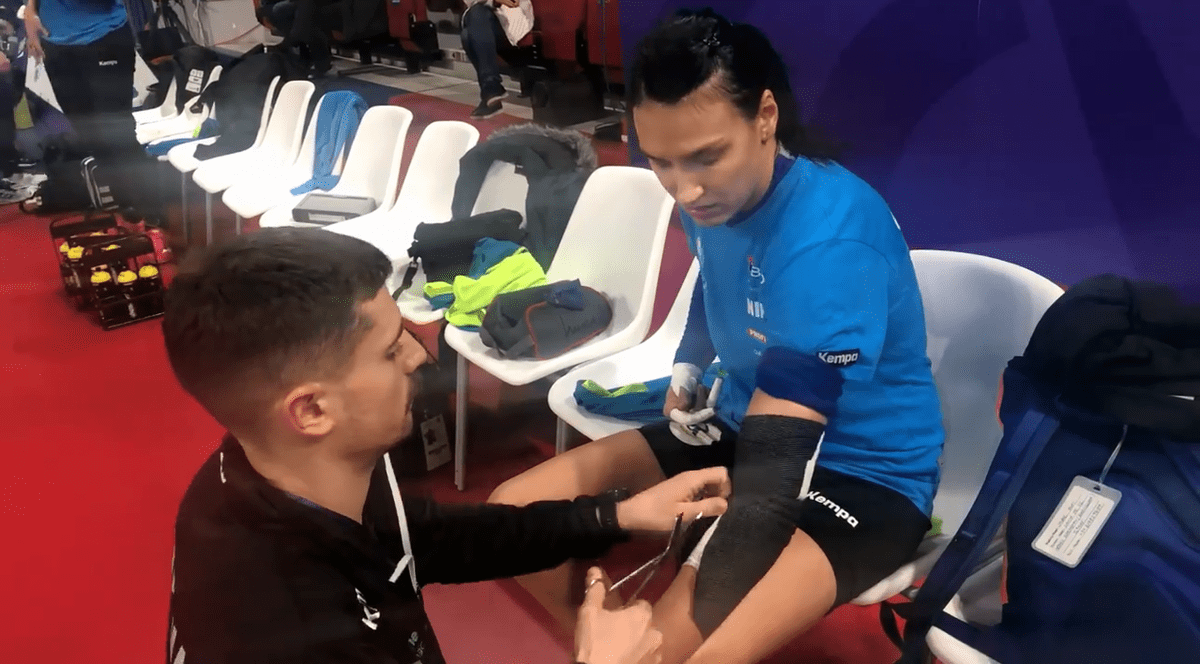 Cristina Neagu are probleme la mâna stângă. Fizioterapeul Dragoș Luscan dezvăluie cum se refac tricolorele între meciuri