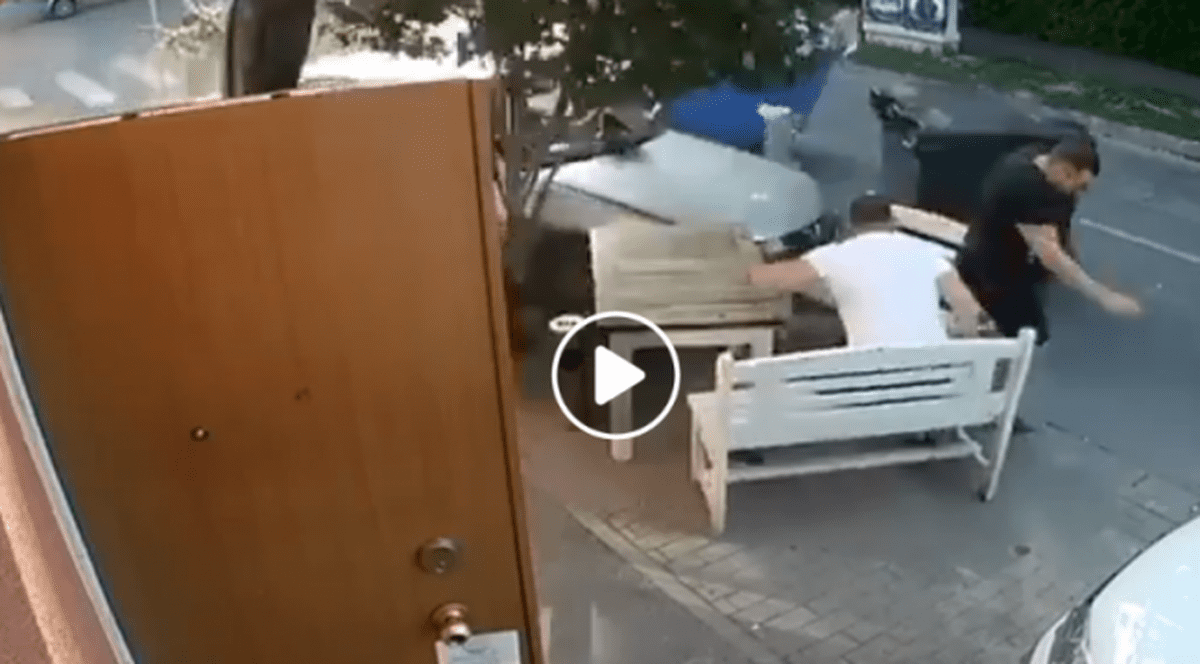 Un șofer a spulberat terasa unui restaurant din Oradea: „Puteai să îmi distrugi toate visele și familia!”