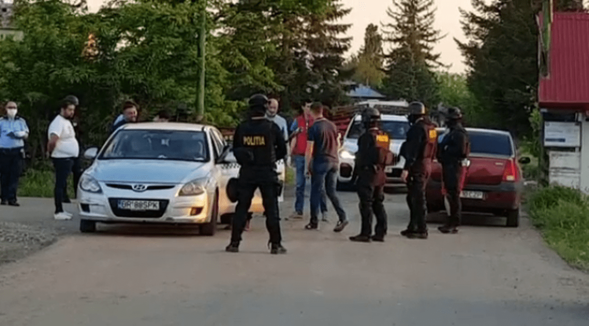 Chef cu interlopi și droguri în Buzău, în plină pandemie. Dosare penale și amenzi uriașe pentru petrecăreți