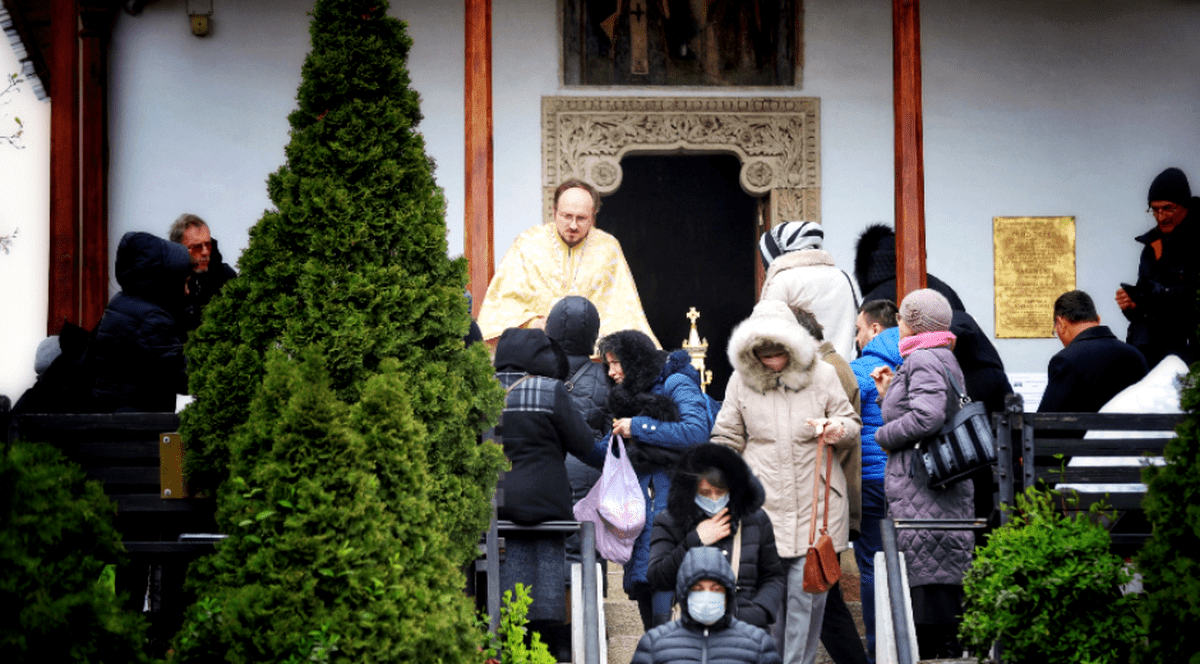 Klaus Iohannis anunţă regulile pentru cei care vor să meargă la biserică