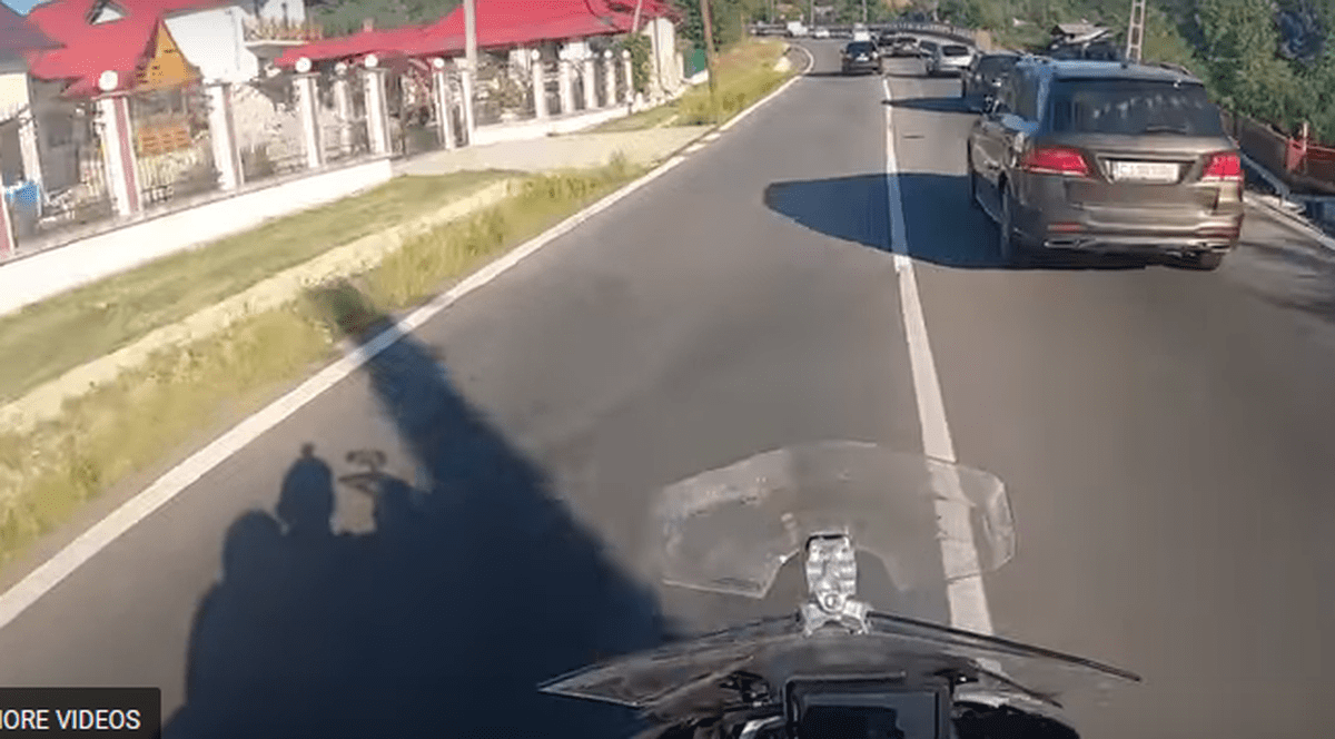 Titi Aur, despre imaginile cu accidentul mașinii ministrului Bode: “Șoferii misiunilor improvizează, încearcă să se strecoare”