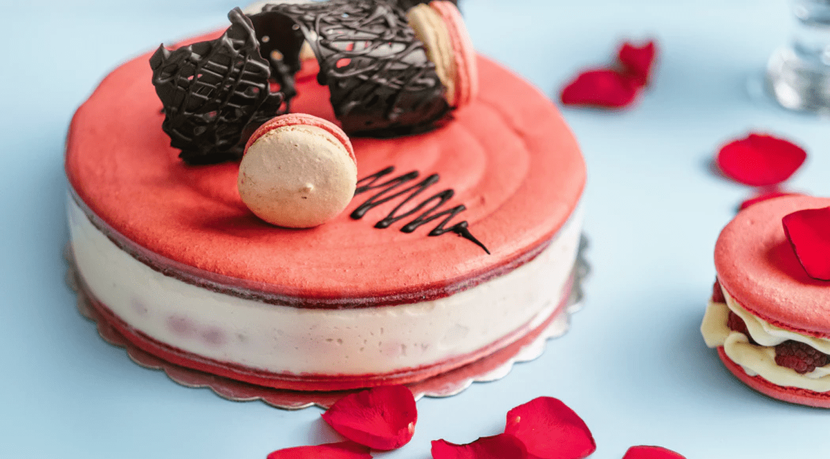 (Publicitate) Începe anul 2021 cu torturi delicioase, de la Chocolat!