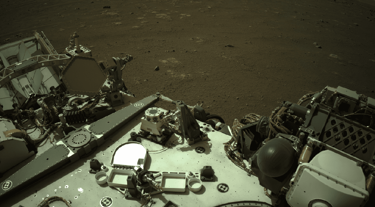 Comentariu Școala 9. Între prima școală românească și perseverența dusă până pe Marte