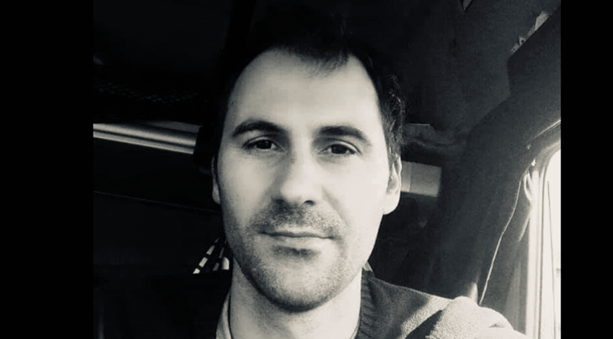 Un şofer român de TIR a fost ucis cu o sabie într-o parcare din Franţa, sub ochii îngroziţi ai soţiei