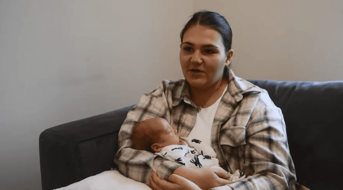 „Este un miracol”. O britanică bolnavă de COVID a aflat că a devenit mamă după ce s-a trezit din coma indusă
