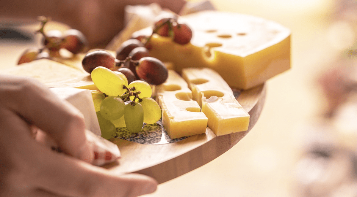 Sfaturi utile: Cum să păstrezi brânza în frigider pentru a rezista mai mult