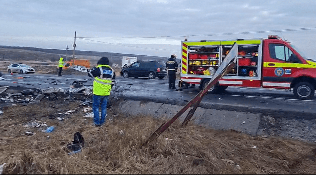 Cum s-a produs accidentul cu șapte morți din județul Iași. Ambulanța a evitat impactul în ultimul moment