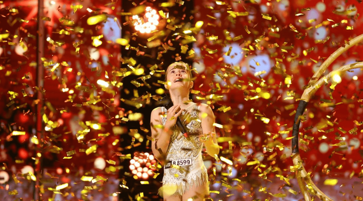 Cine este Gabriela Dincă de la „Românii au talent” 2022. Andi Moisescu a apăsat Golden Buzz și a trimis-o direct în semifinale