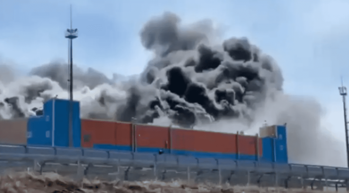 VIDEO | Incendiu de amploare la o centrală termoelectrică de pe Insula Sahalin