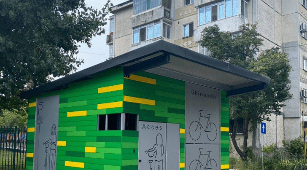 Primele parcări de biciclete în Bucureşti, amenajate în Sectorul 6. Cât costă un loc