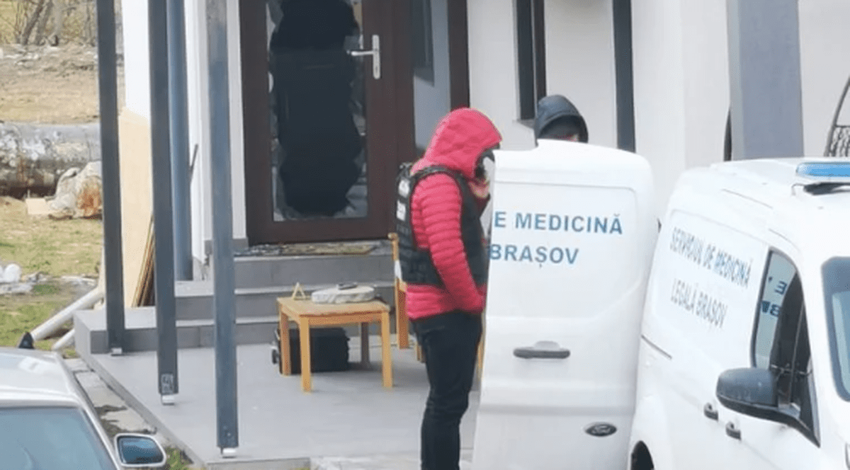 Suspectul în cazul dublei crime de la Bran a scris într-un bilet că victimele i-au făcut „vrăji”. Anchetatorii verifică dacă a avut un complice