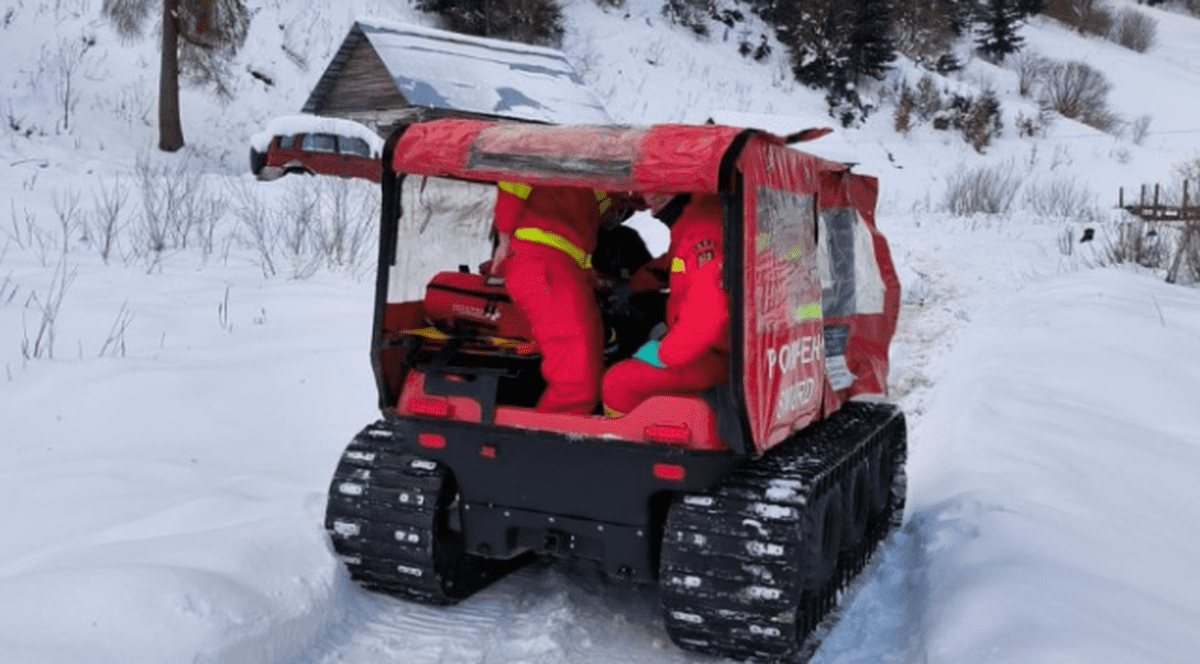 O tânără mamă a murit la scurt timp după interveția salvatorilor, într-o zonă izolată din Apuseni