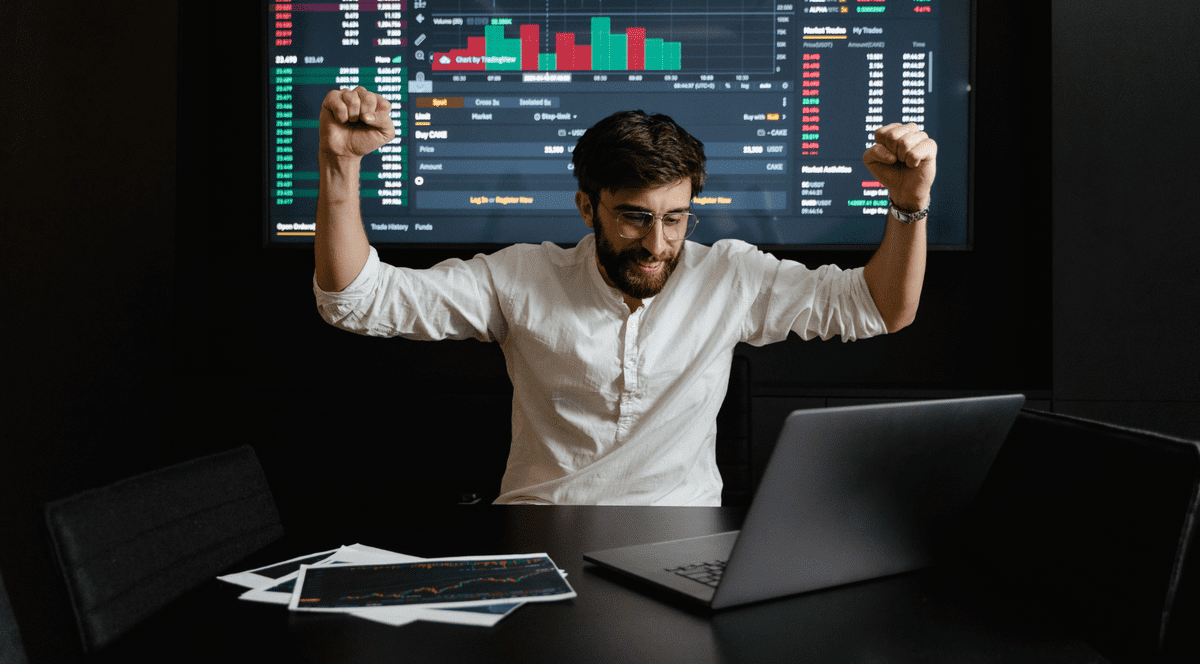 Bursa de la București crește luni, valul de optimism continuă printre investori