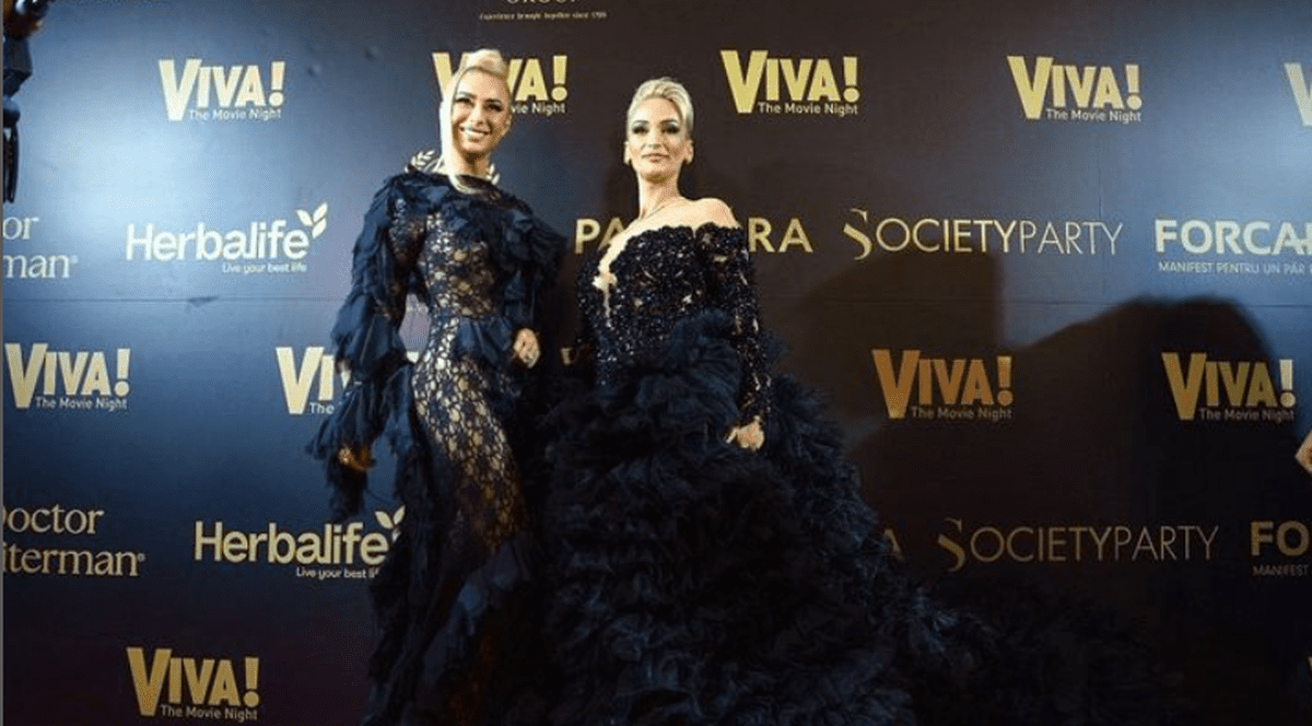 Anamaria Prodan, apariție spectaculoasă la petrecerea VIVA! A purtat o rochie transparentă și a venit la eveniment cu dricul