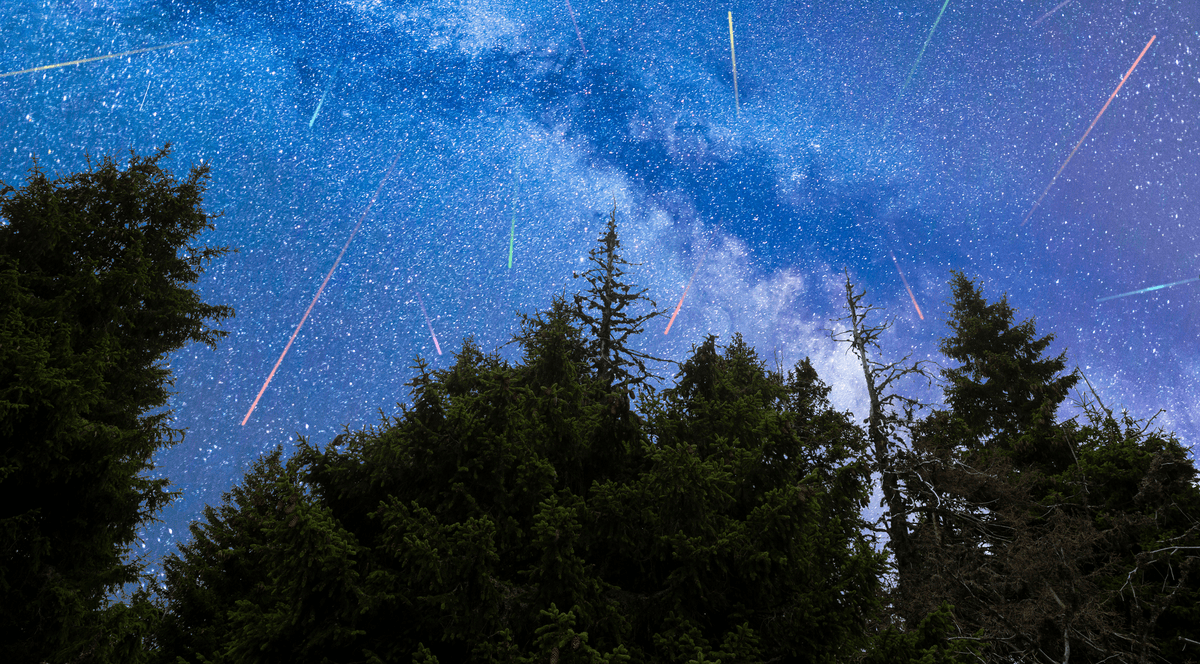 Perseidele 2023 - când poți vedea ploaia de stele căzătoare