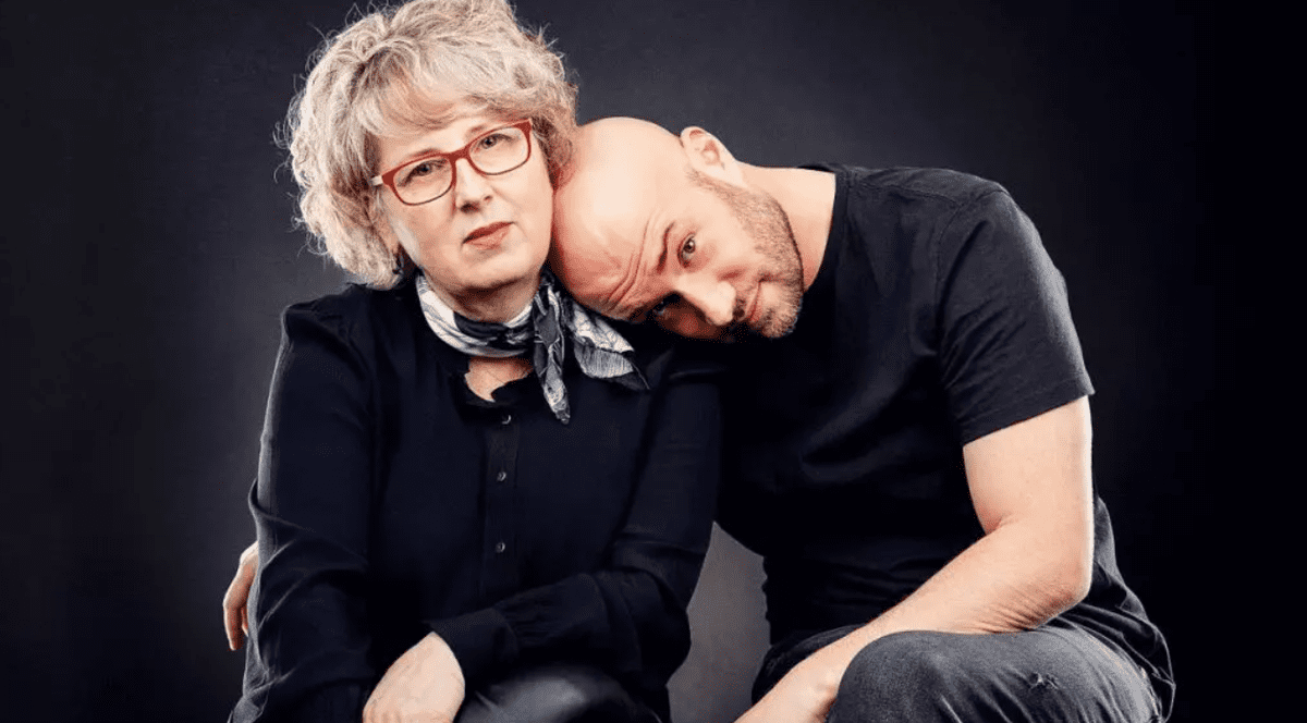 Ce spune mama lui Mihai Bendeac despre Theo Rose. Actorul a filmat-o și a făcut totul public