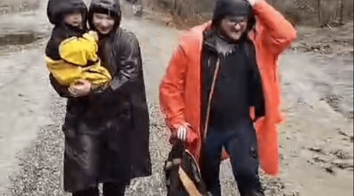 Unde a fost găsit copilul de 2 ani din Botoșani după mai bine de 24 de ore de căutări. „Manu, Laur și Ionuț sunt eroii zilei”