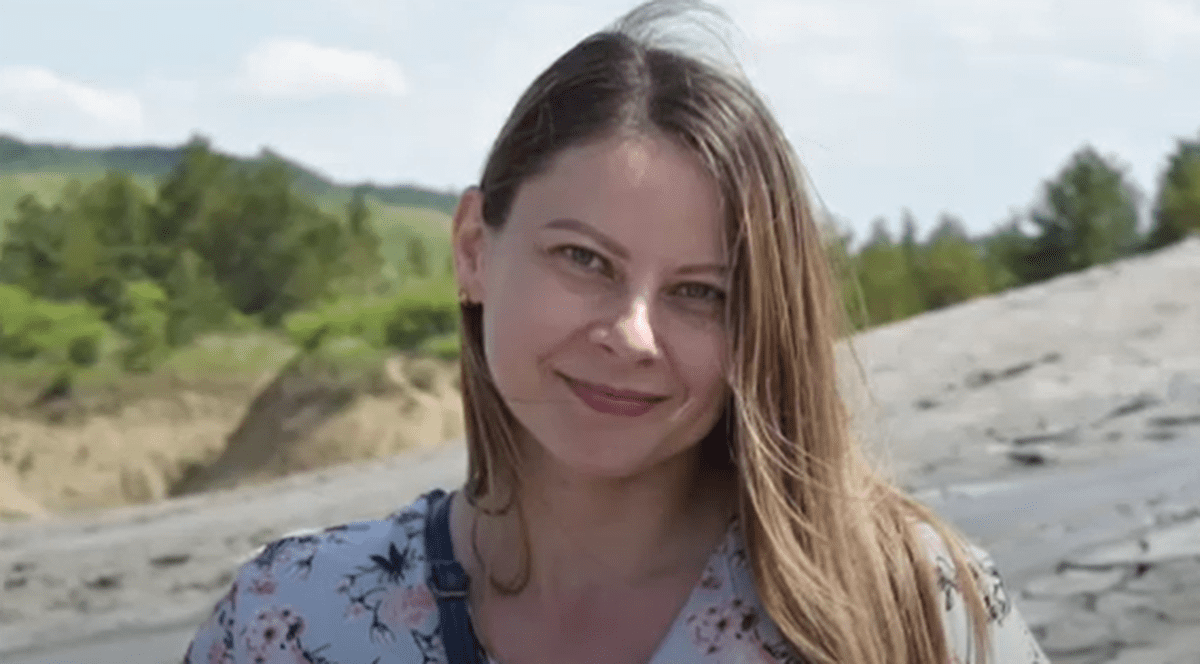 O gravidă în patru luni a murit la Spitalul Județean Bacău, după ce a pierdut sarcina. Familia acuză medicii că nu au intervenit la timp