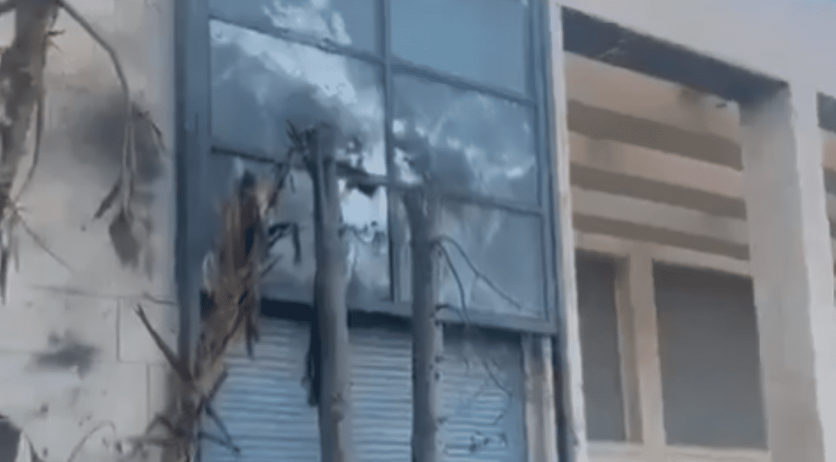 Casa lui Benjamin Netanyahu, după ce a fost lovită de o dronă a Hezbollah | VIDEO