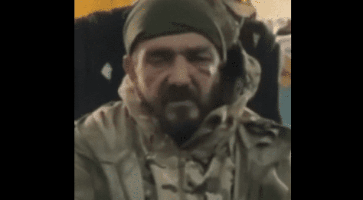Un soldat rus capturat susține că trupele nord-coreene trimise pentru a ajuta la invazia lui Vladimir Putin în Ucraina și-au împușcat proprii camarazi ruși.