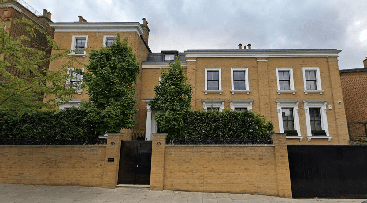 conac din Londra, infestat cu molii