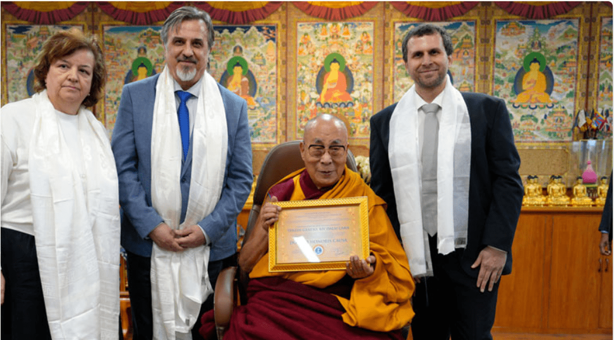 Dalai Lama, Doctor Honoris Causa al Universităţii Danubius din Galaţi