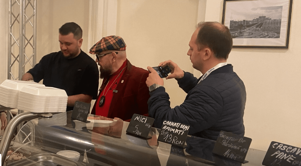 Piedone în inspecție la restaurantul din Palatul Parlamentului